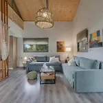 Artist's Loft * Pesádha