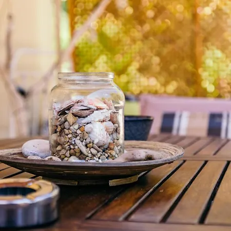 Artist's Loft 아파트 Pesádha