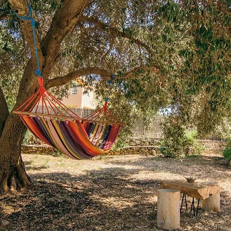 아파트 Artist's Loft